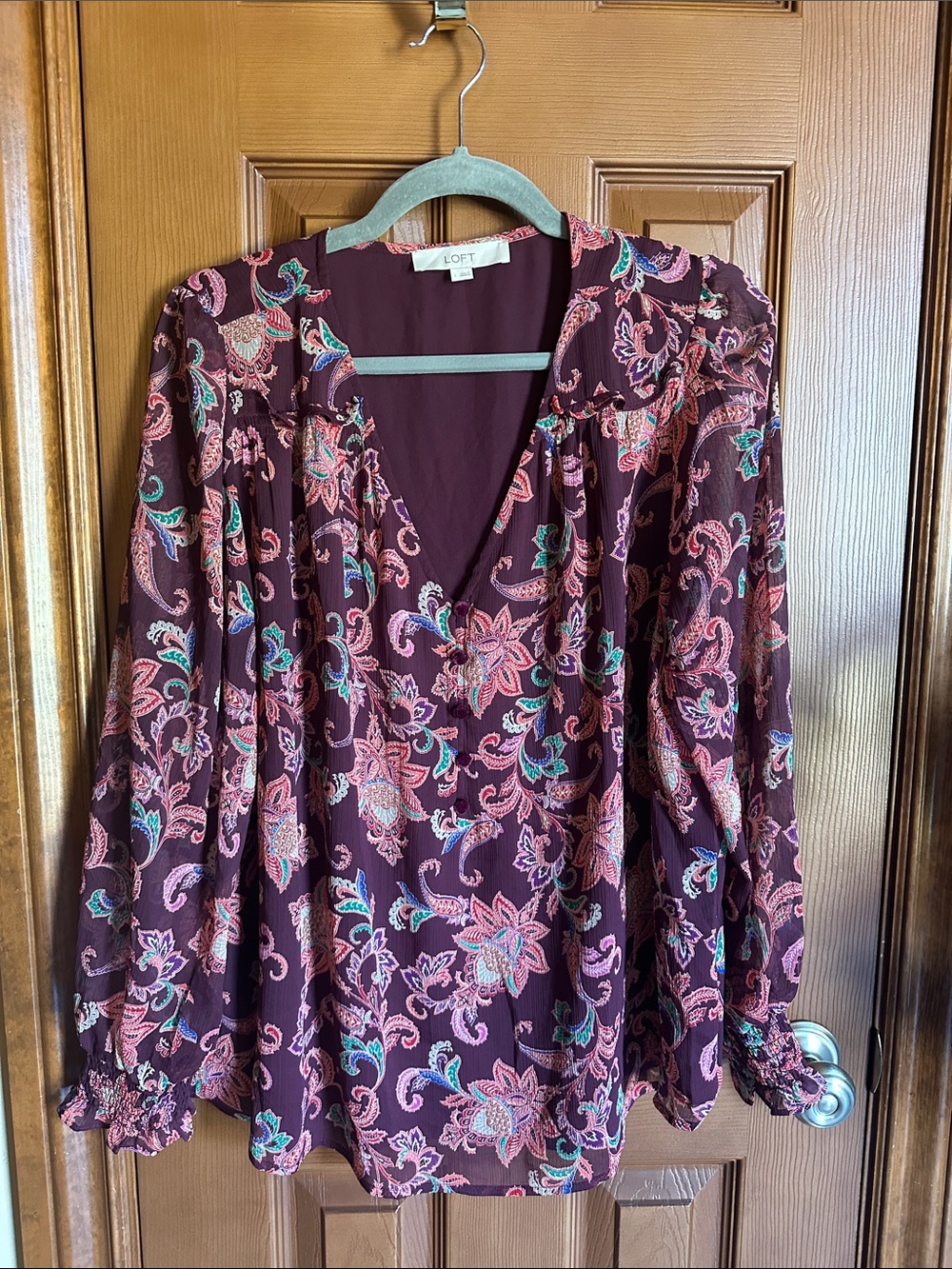 LOFT Womens Burgundy and Pink Floral V-Neck Long Sleeve Blouse, size large